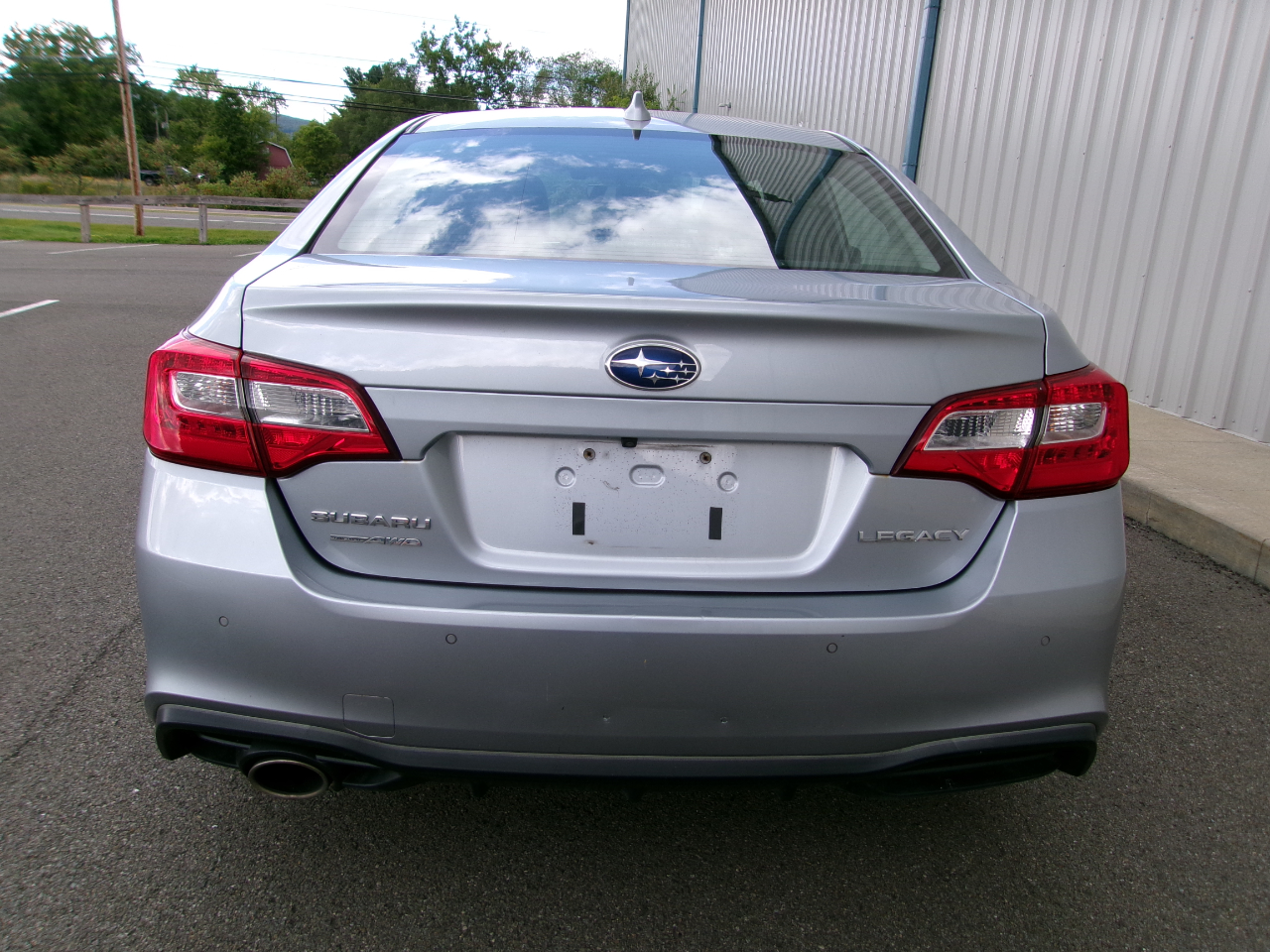Subaru Legacy 2.5i Limited 2018 Subaru Legacy 2.5i Limited 2018