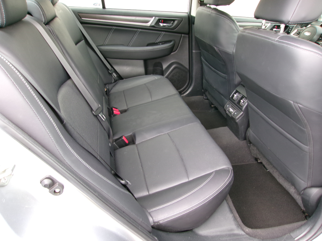 Subaru Legacy 2.5i Limited 2018 Subaru Legacy 2.5i Limited 2018