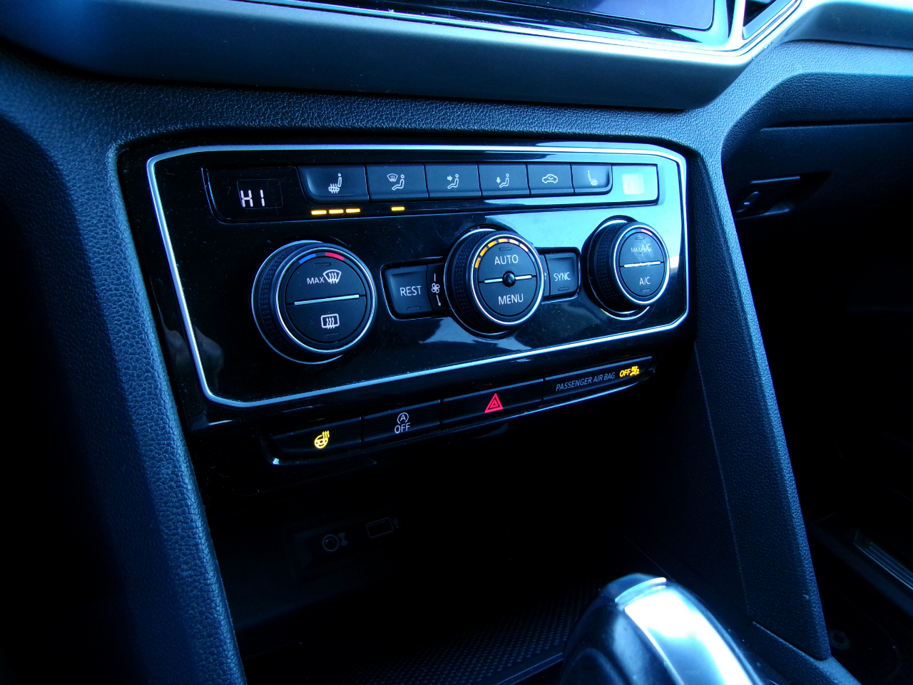 Volkswagen Atlas 3.6L V6 SEL 4MOTION 2019