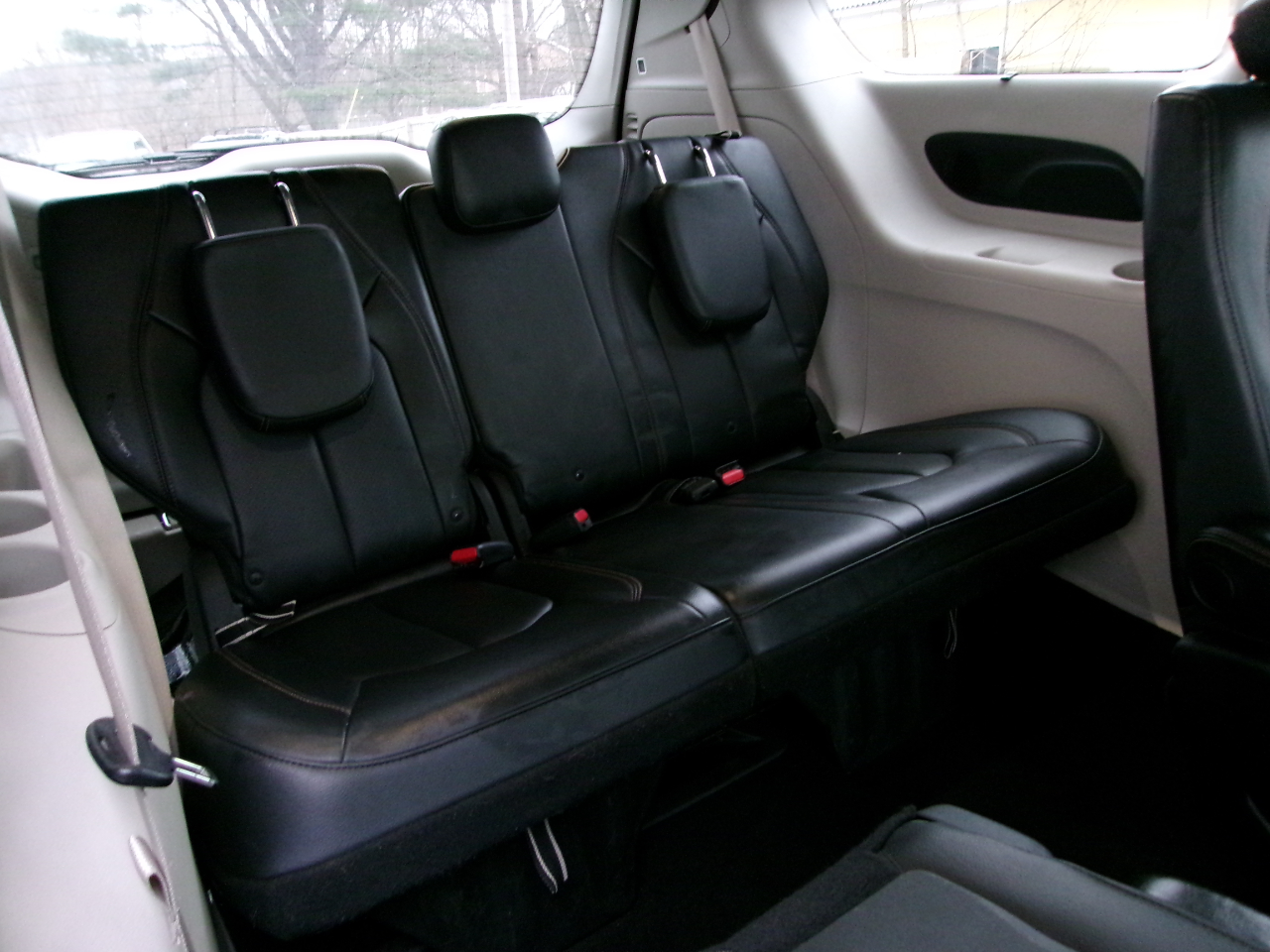 Chrysler Pacifica Touring L FWD 2018