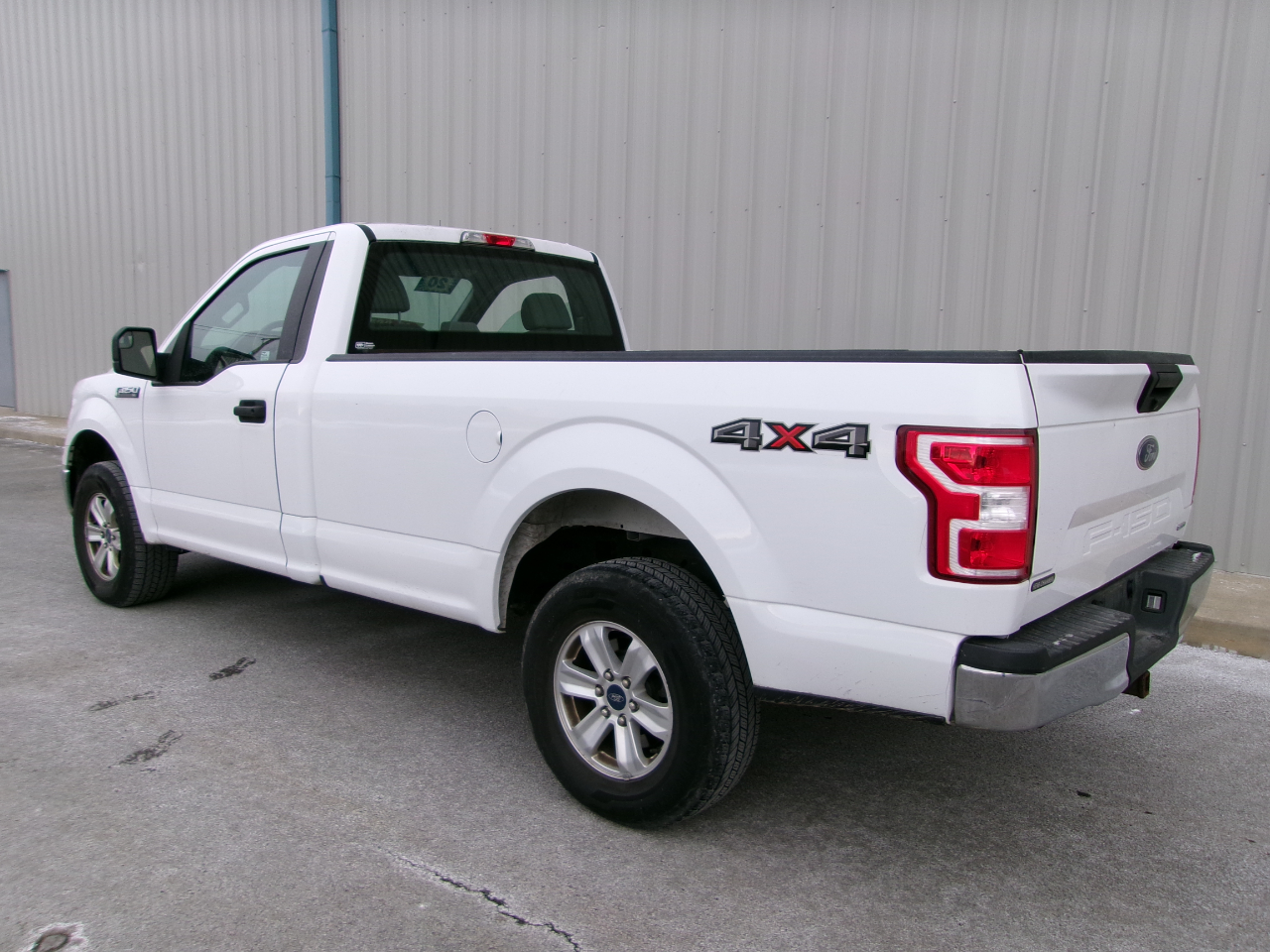 Ford F-150 XL 4WD Reg Cab 8' Box 2020