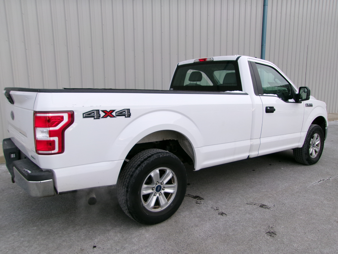 Ford F-150 XL 4WD Reg Cab 8' Box 2020