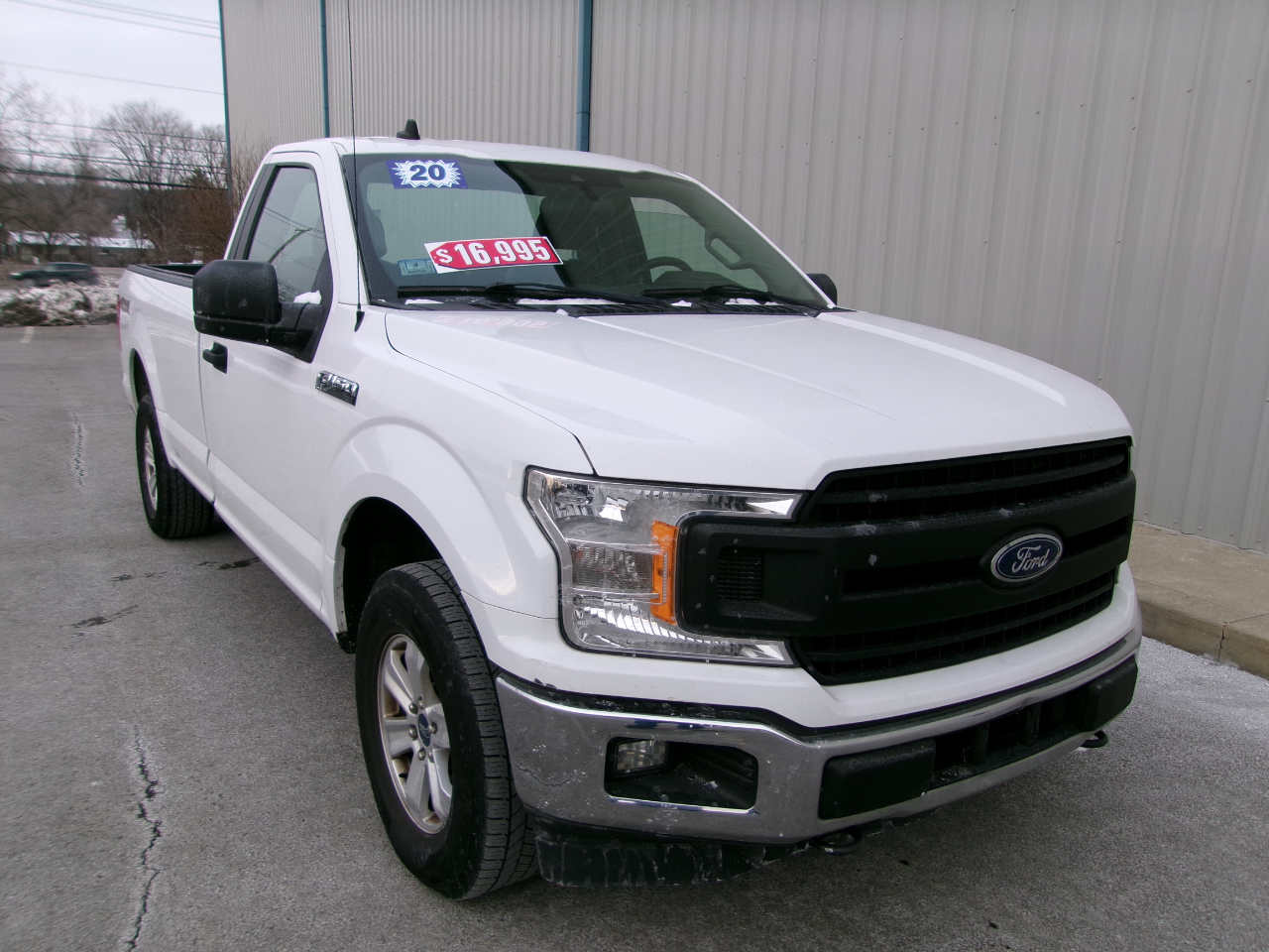 Ford F-150 XL 4WD Reg Cab 8' Box 2020