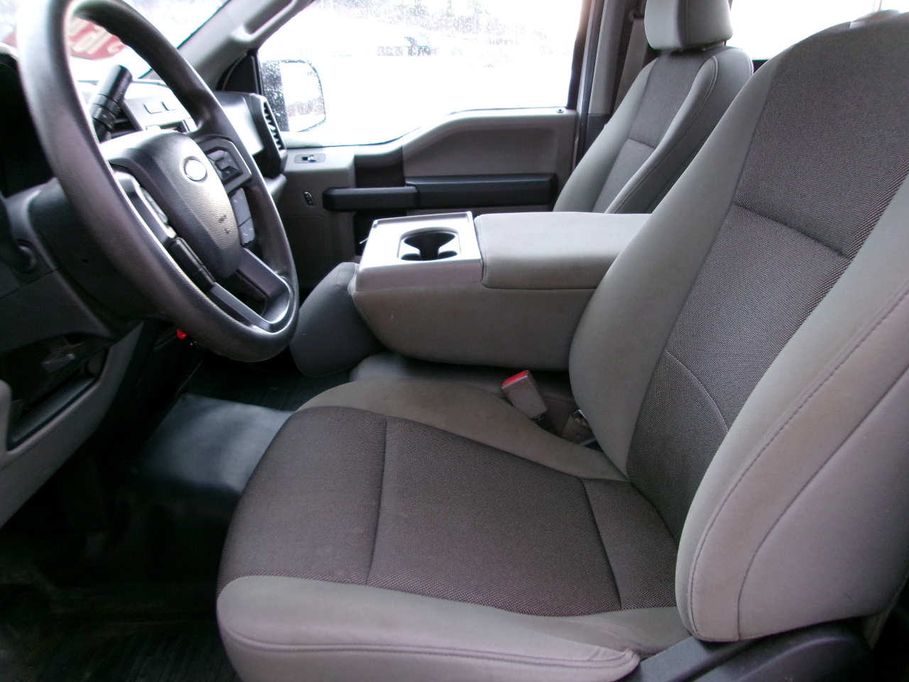 Ford F-150 XL 4WD Reg Cab 8' Box 2020