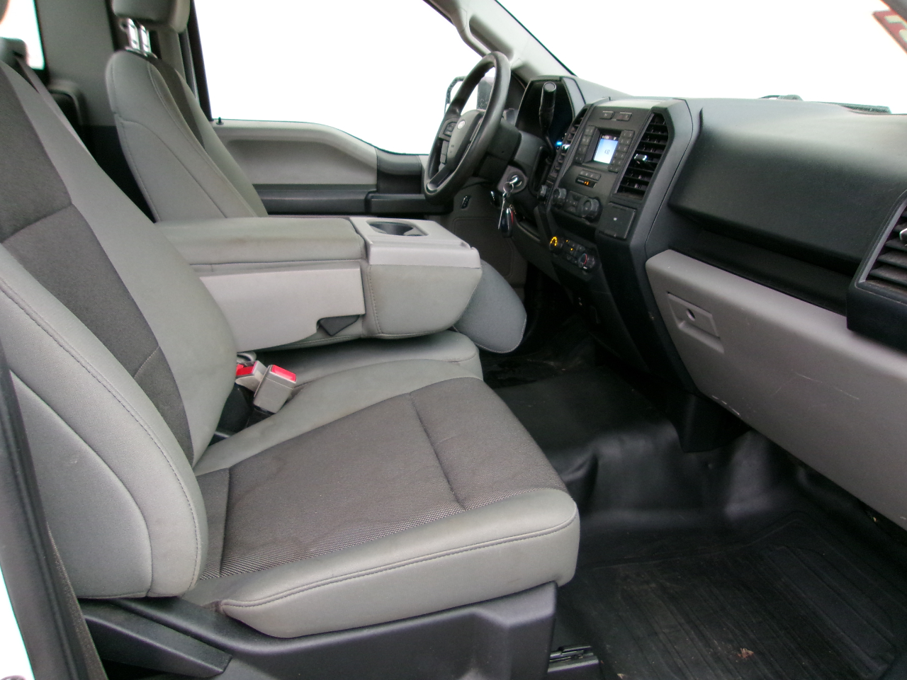 Ford F-150 XL 4WD Reg Cab 8' Box 2020