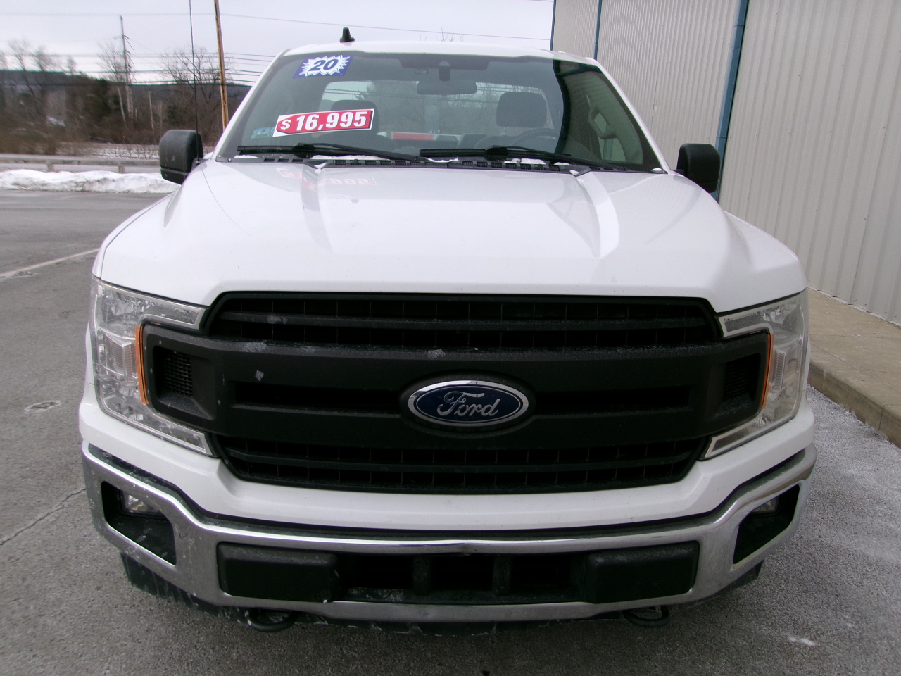 Ford F-150 XL 4WD Reg Cab 8' Box 2020