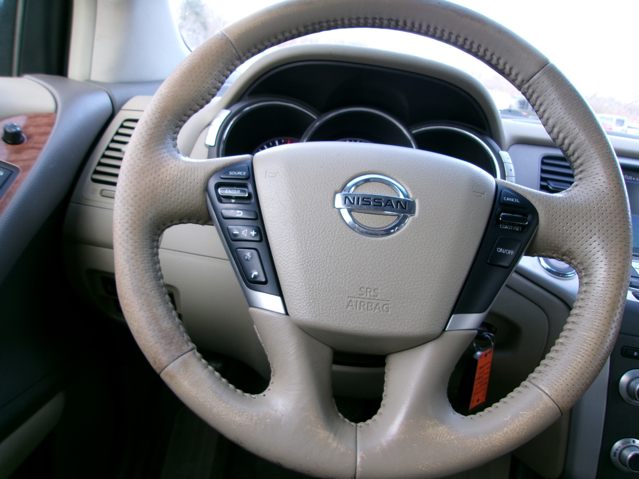 Nissan Murano Platinum 4D SUV AWD 2012