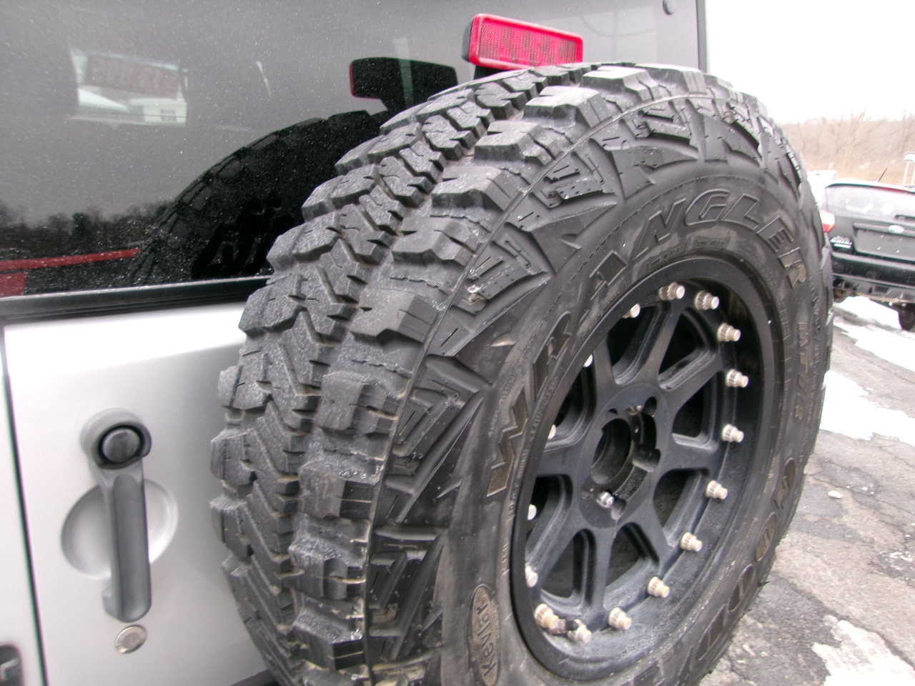 Jeep Wrangler Unlimited 4WD 4dr Sport 2011