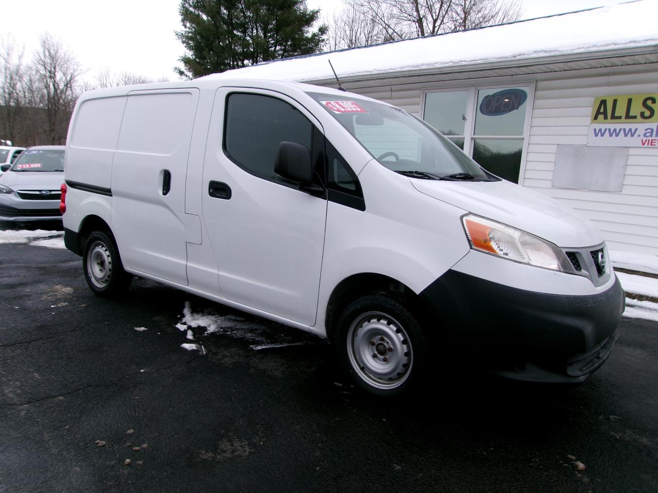 Nissan NV200 I4 SV 2015