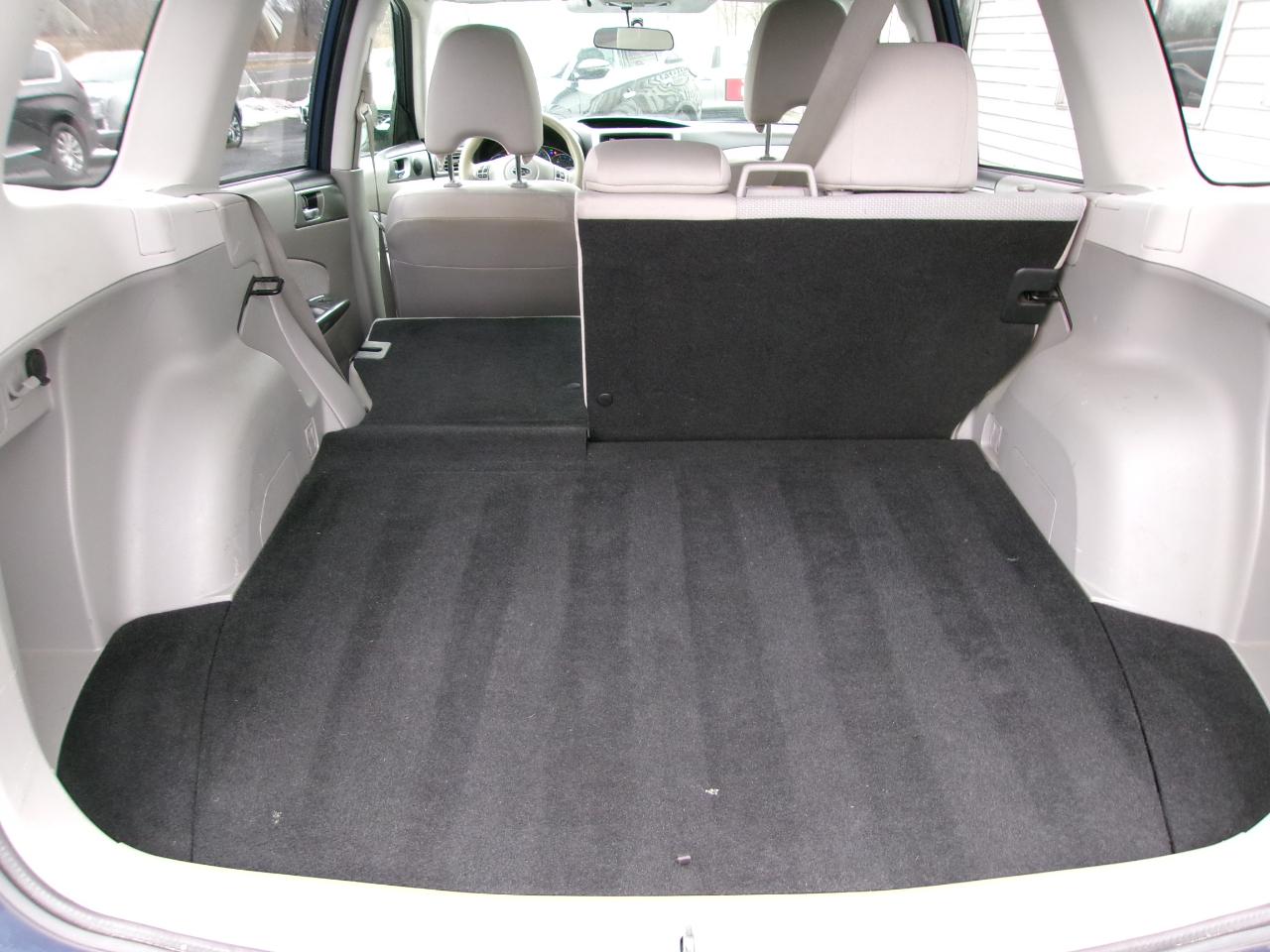 Subaru Forester 4dr Auto 2.5X Premium 2013