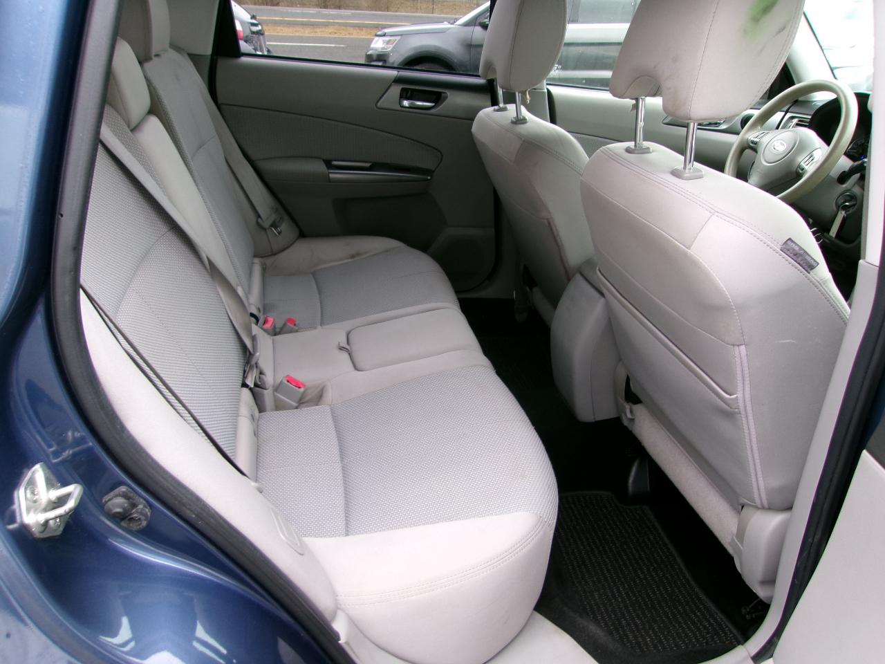 Subaru Forester 4dr Auto 2.5X Premium 2013