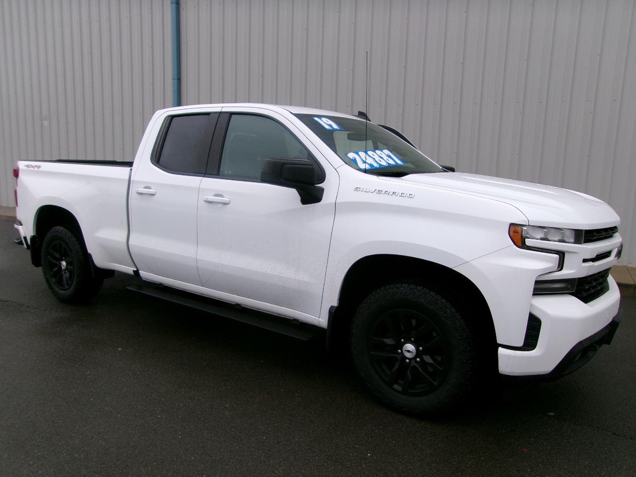 Chevrolet Silverado 1500 4WD Double Cab 147" RST 2019