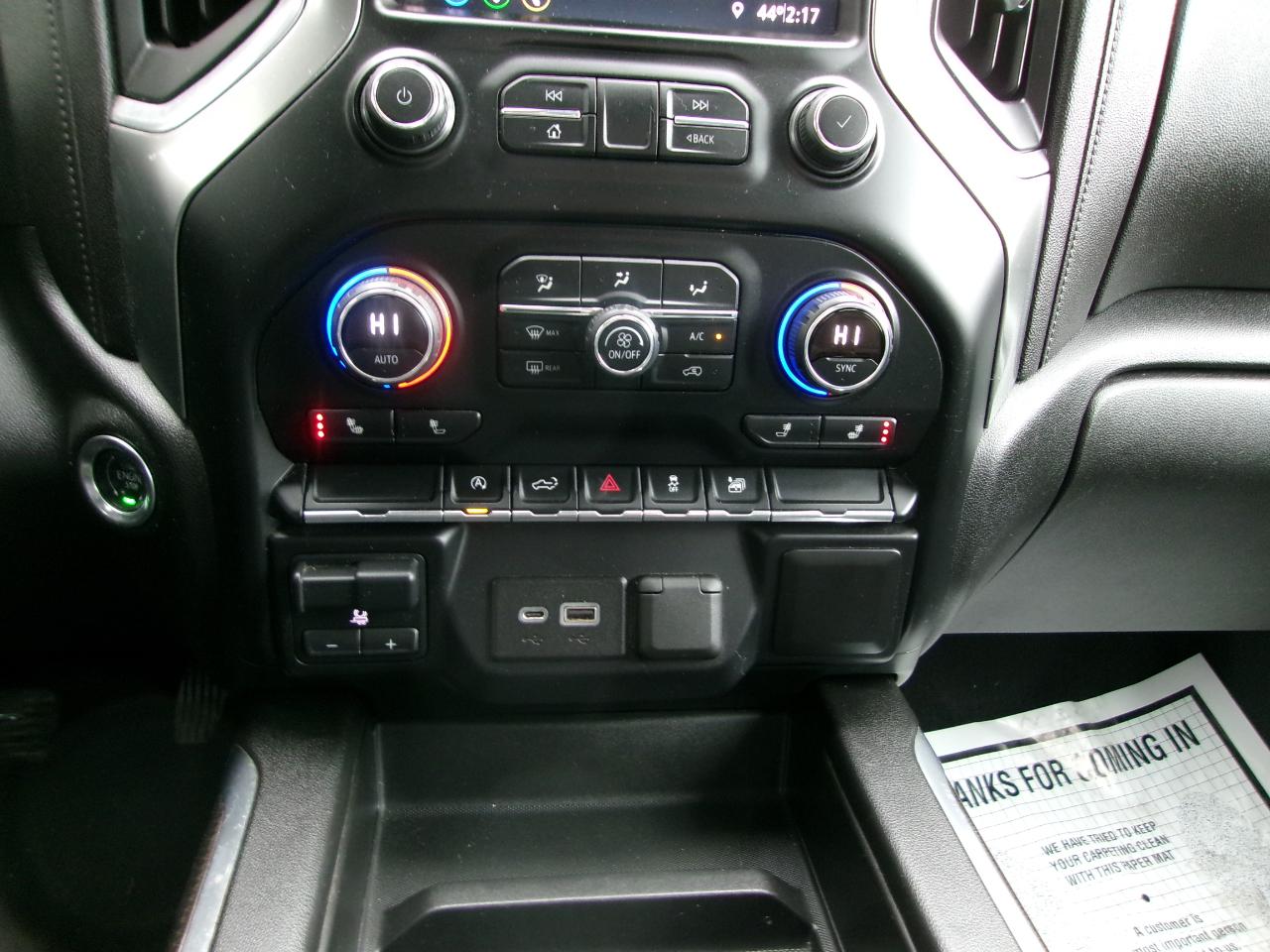 Chevrolet Silverado 1500 4WD Double Cab 147" RST 2019