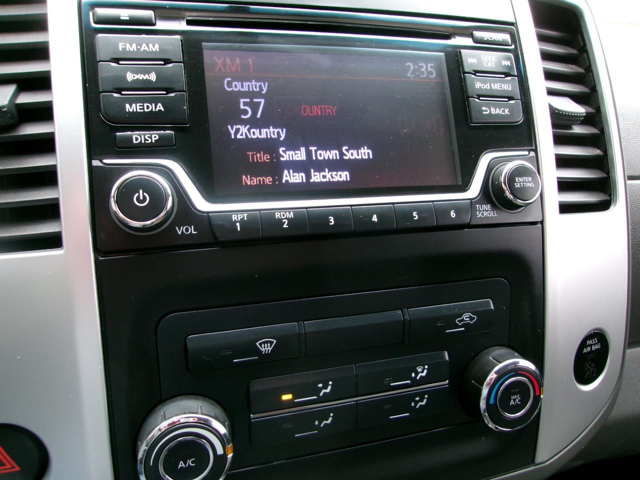 Nissan Frontier Crew Cab 4x4 SV V6 Auto *Ltd Avail* 2017