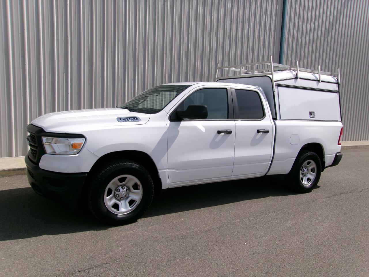 RAM 1500 Tradesman 4x4 Quad Cab 6'4" Box 2022