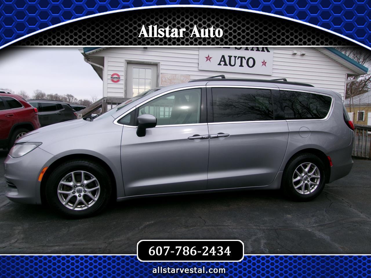 2020 Chrysler Voyager LXI FWD