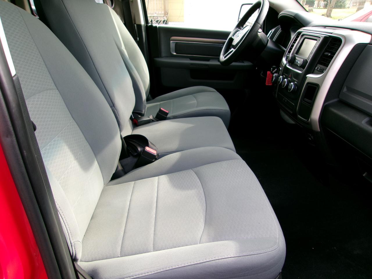 RAM 1500 SLT 4x4 Quad Cab 6'4" Box 2017