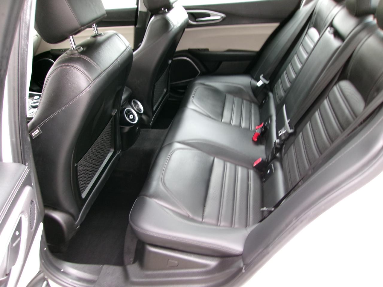 Alfa Romeo Giulia Ti Sport AWD 2018