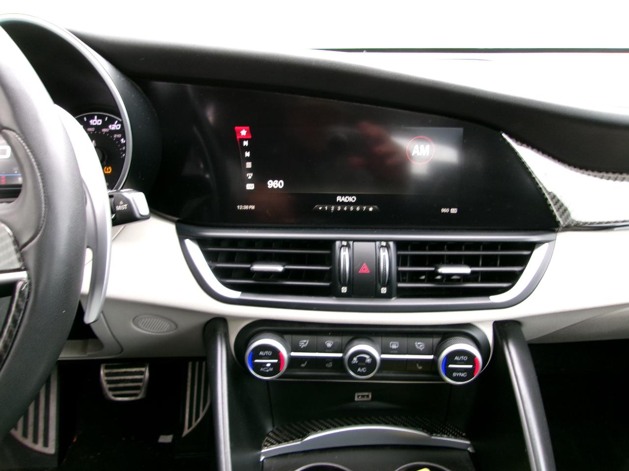 Alfa Romeo Giulia Ti Sport AWD 2018