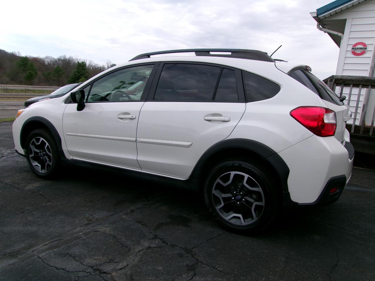 Subaru Crosstrek 2.0i Manual 2017