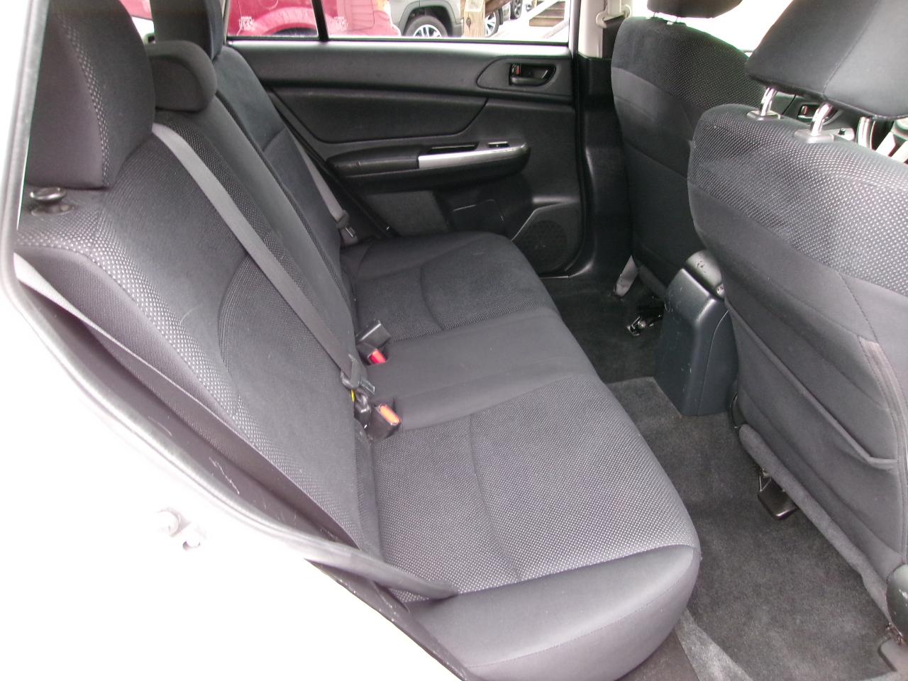 Subaru Crosstrek 2.0i Manual 2017