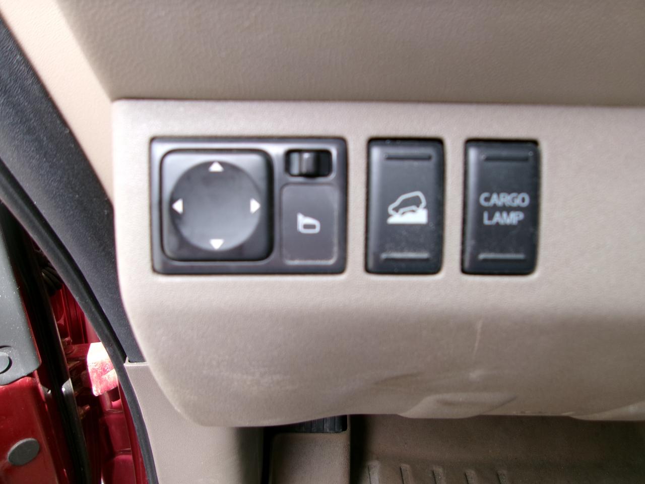 Nissan Frontier 4WD Crew Cab SWB Auto SV 2015