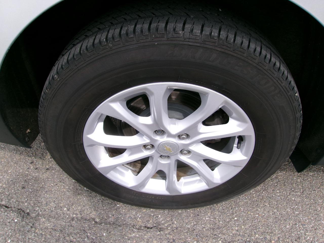 Chevrolet Equinox AWD 4dr LT w/1LT 2018