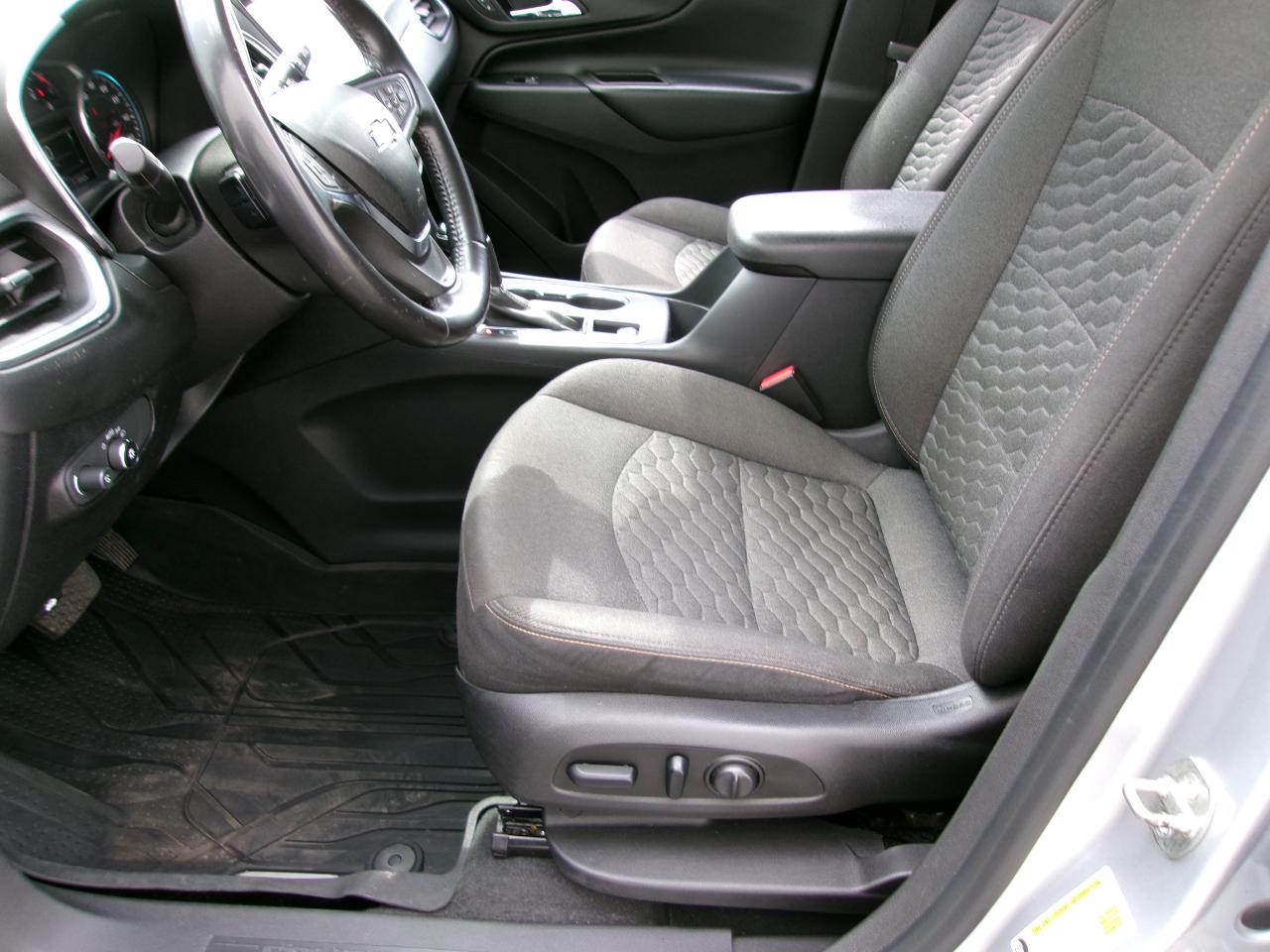 Chevrolet Equinox AWD 4dr LT w/1LT 2018