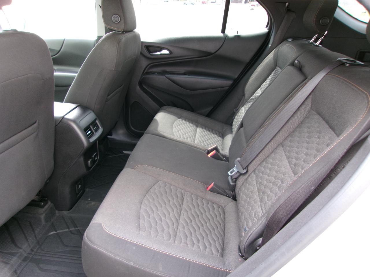 Chevrolet Equinox AWD 4dr LT w/1LT 2018