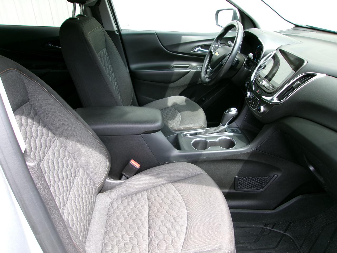 Chevrolet Equinox AWD 4dr LT w/1LT 2018