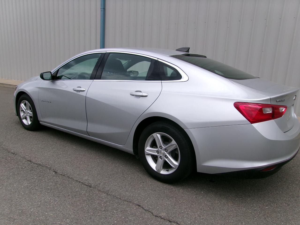 Chevrolet Malibu 4dr Sdn LS w/1LS 2020
