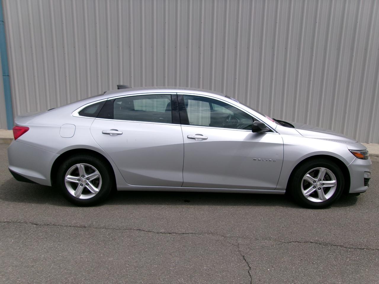 Chevrolet Malibu 4dr Sdn LS w/1LS 2020