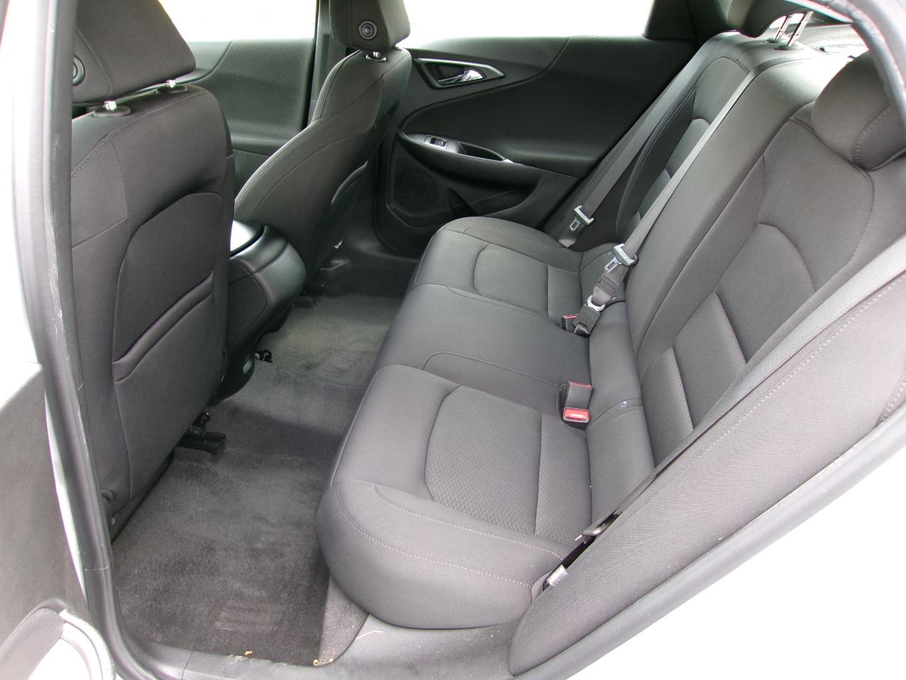 Chevrolet Malibu 4dr Sdn LS w/1LS 2020