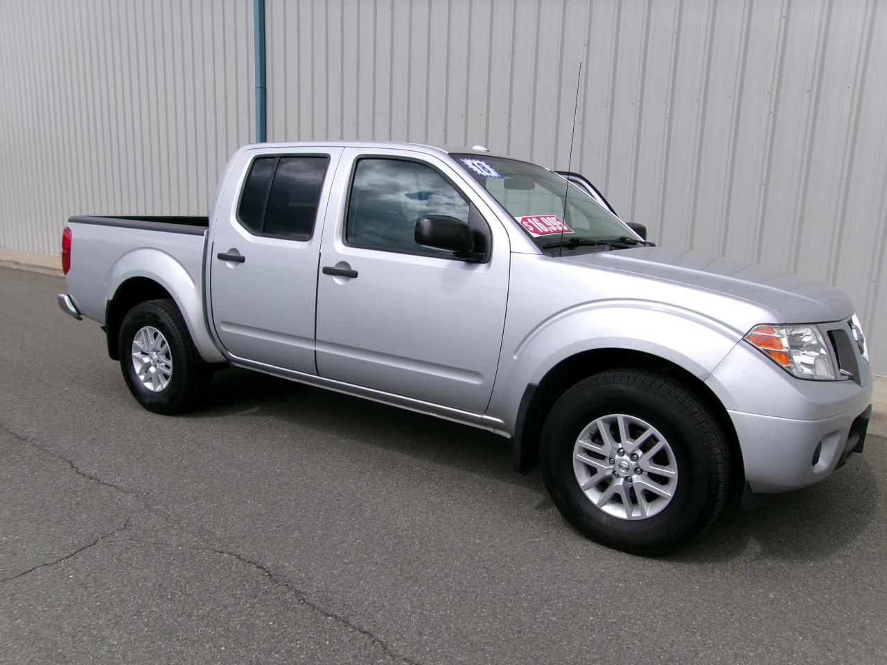 Nissan Frontier Crew Cab 4x4 SV V6 Auto 2018