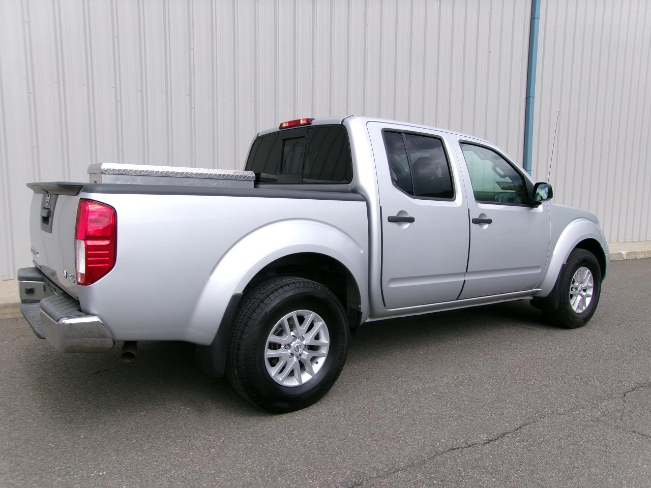 Nissan Frontier Crew Cab 4x4 SV V6 Auto 2018