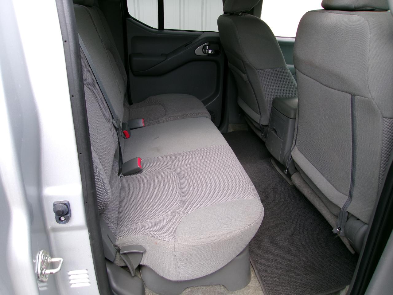 Nissan Frontier Crew Cab 4x4 SV V6 Auto 2018