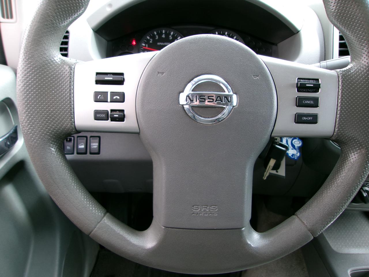 Nissan Frontier Crew Cab 4x4 SV V6 Auto 2018