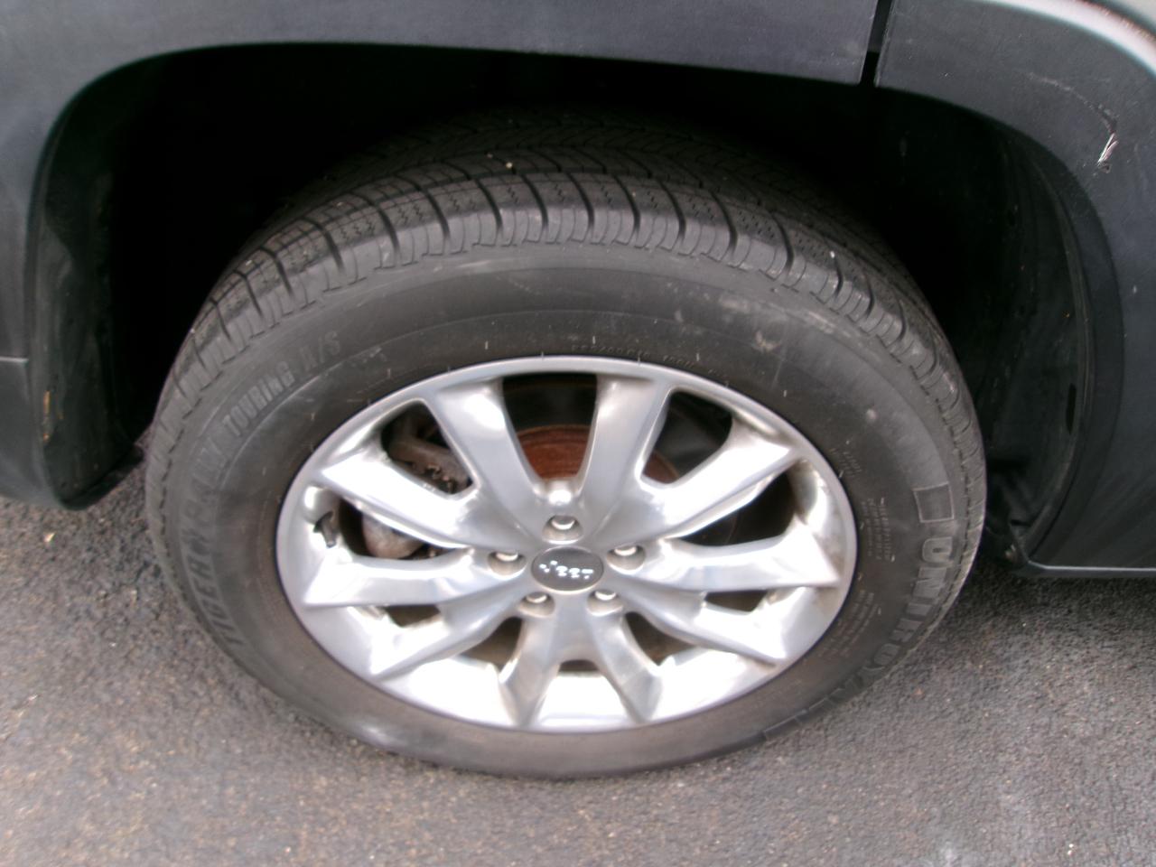 Jeep Cherokee 4WD 4dr Limited 2016