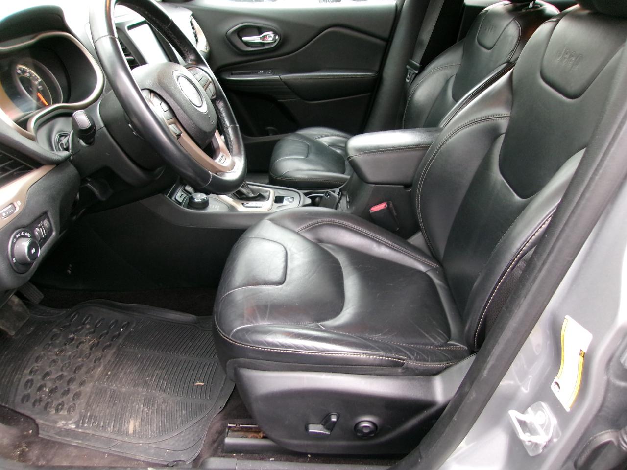Jeep Cherokee 4WD 4dr Limited 2016