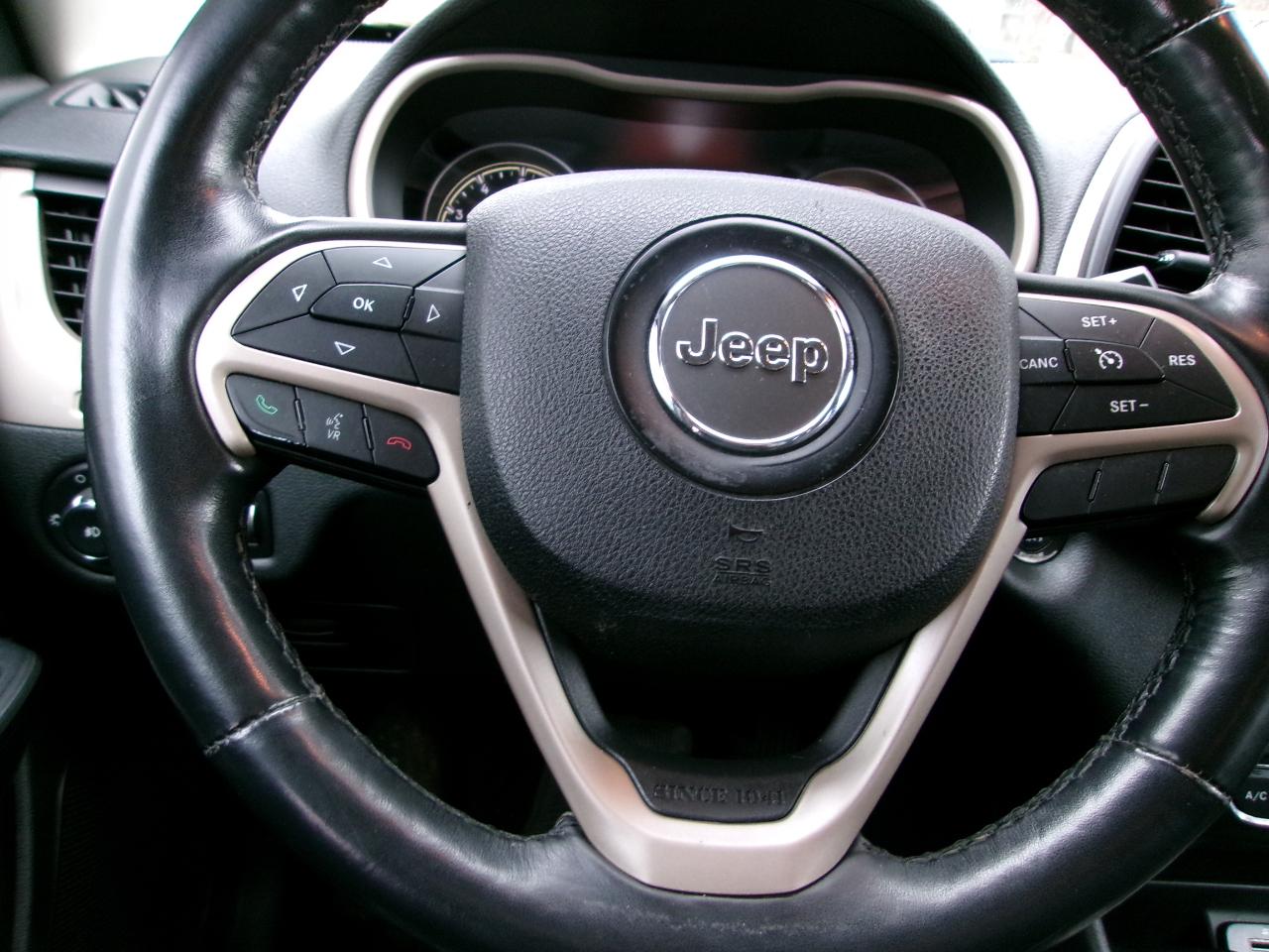 Jeep Cherokee 4WD 4dr Limited 2016