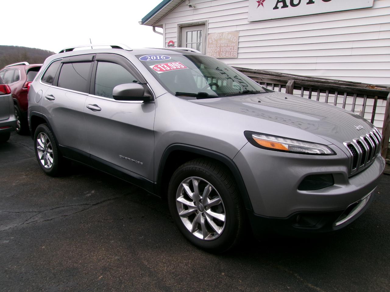 Jeep Cherokee 4WD 4dr Limited 2016