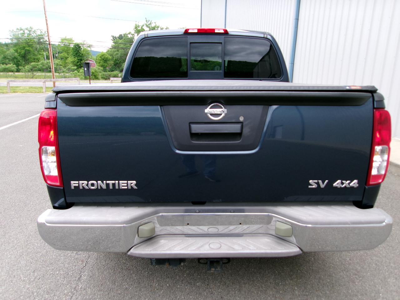Nissan Frontier Crew Cab 4x4 SV V6 Auto 2018