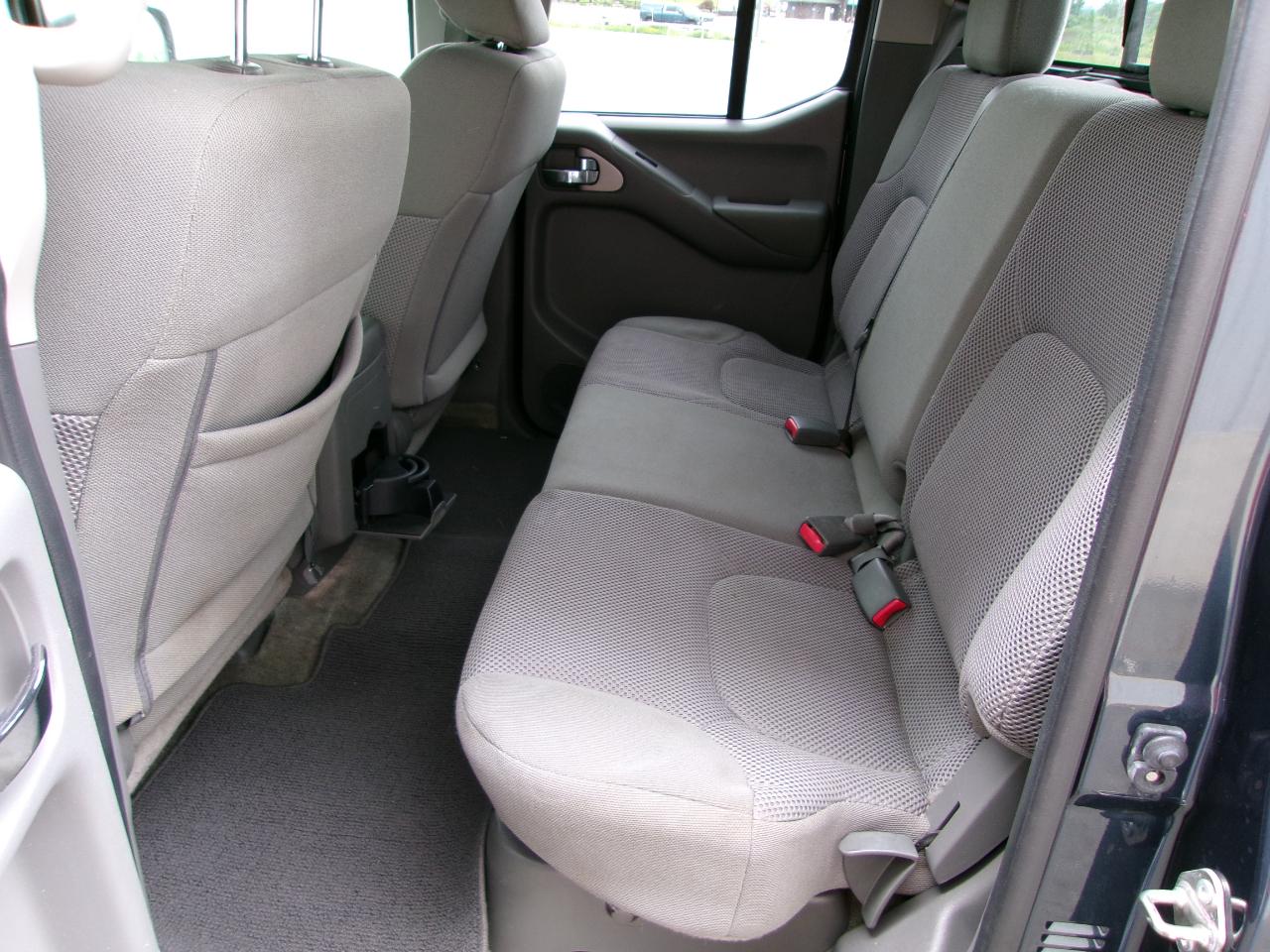 Nissan Frontier Crew Cab 4x4 SV V6 Auto 2018