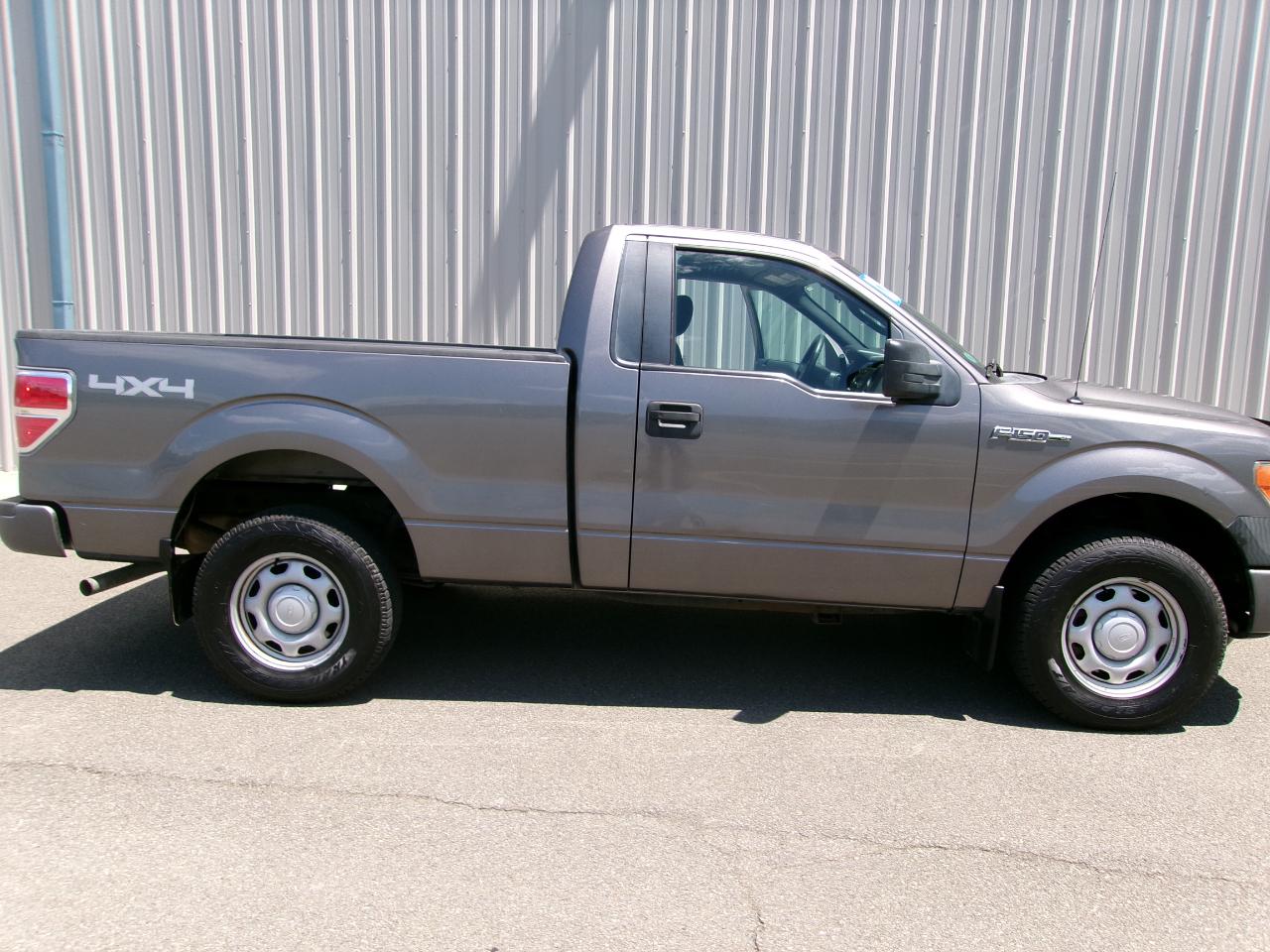 Ford F-150 4WD Reg Cab 126" XLT 2013