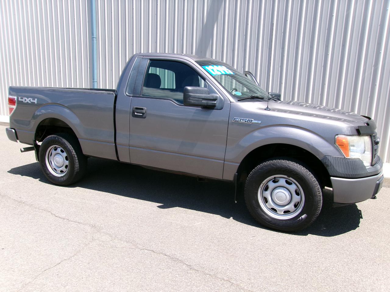 Ford F-150 4WD Reg Cab 126" XLT 2013
