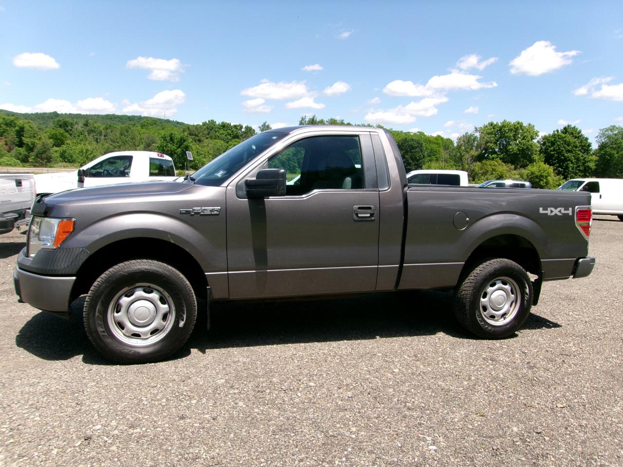 Ford F-150 4WD Reg Cab 126" XLT 2013