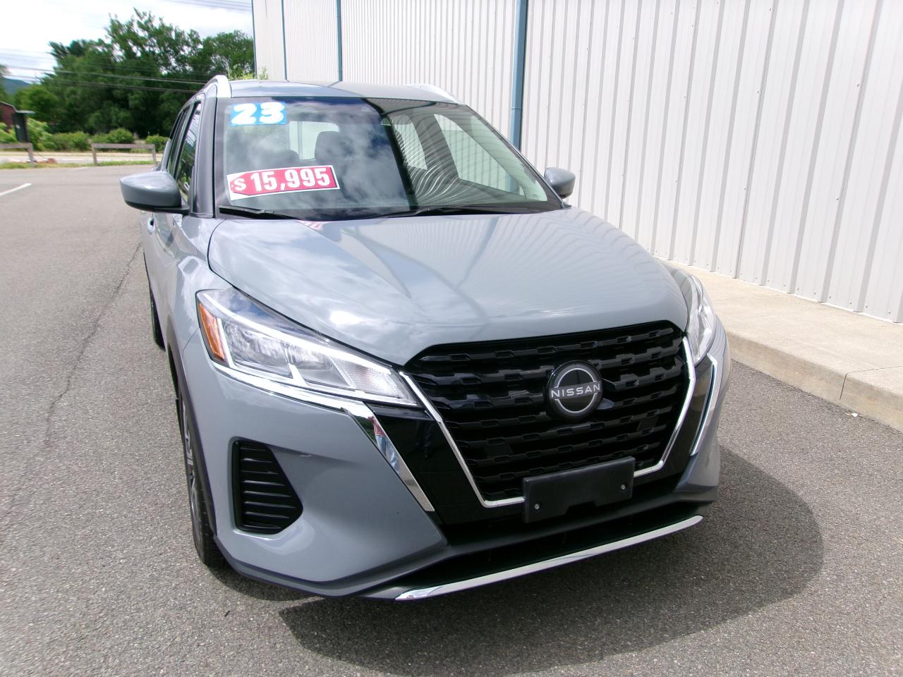 Nissan Kicks SV FWD 2023