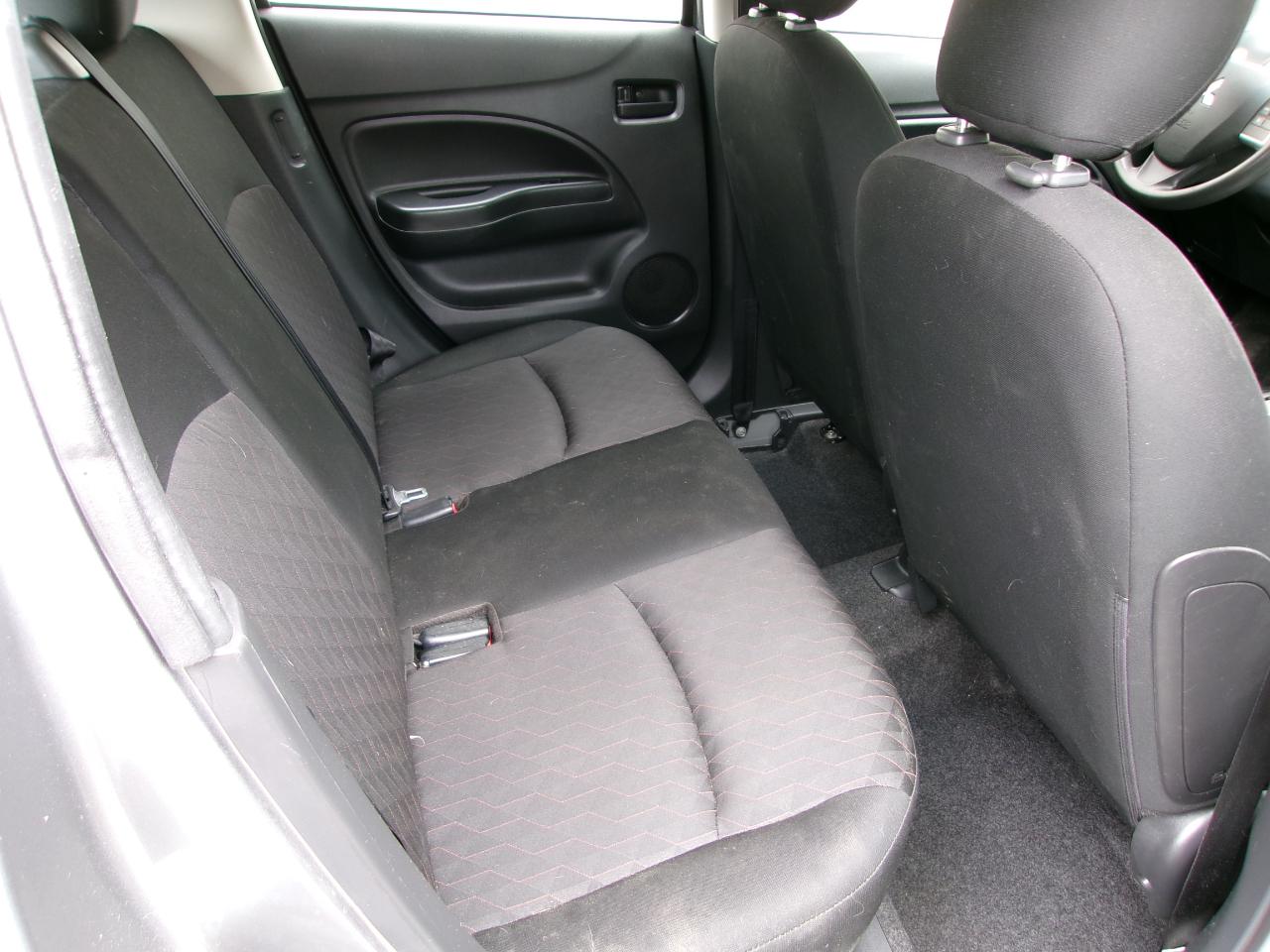 Mitsubishi Mirage Carbonite Edition CVT 2021