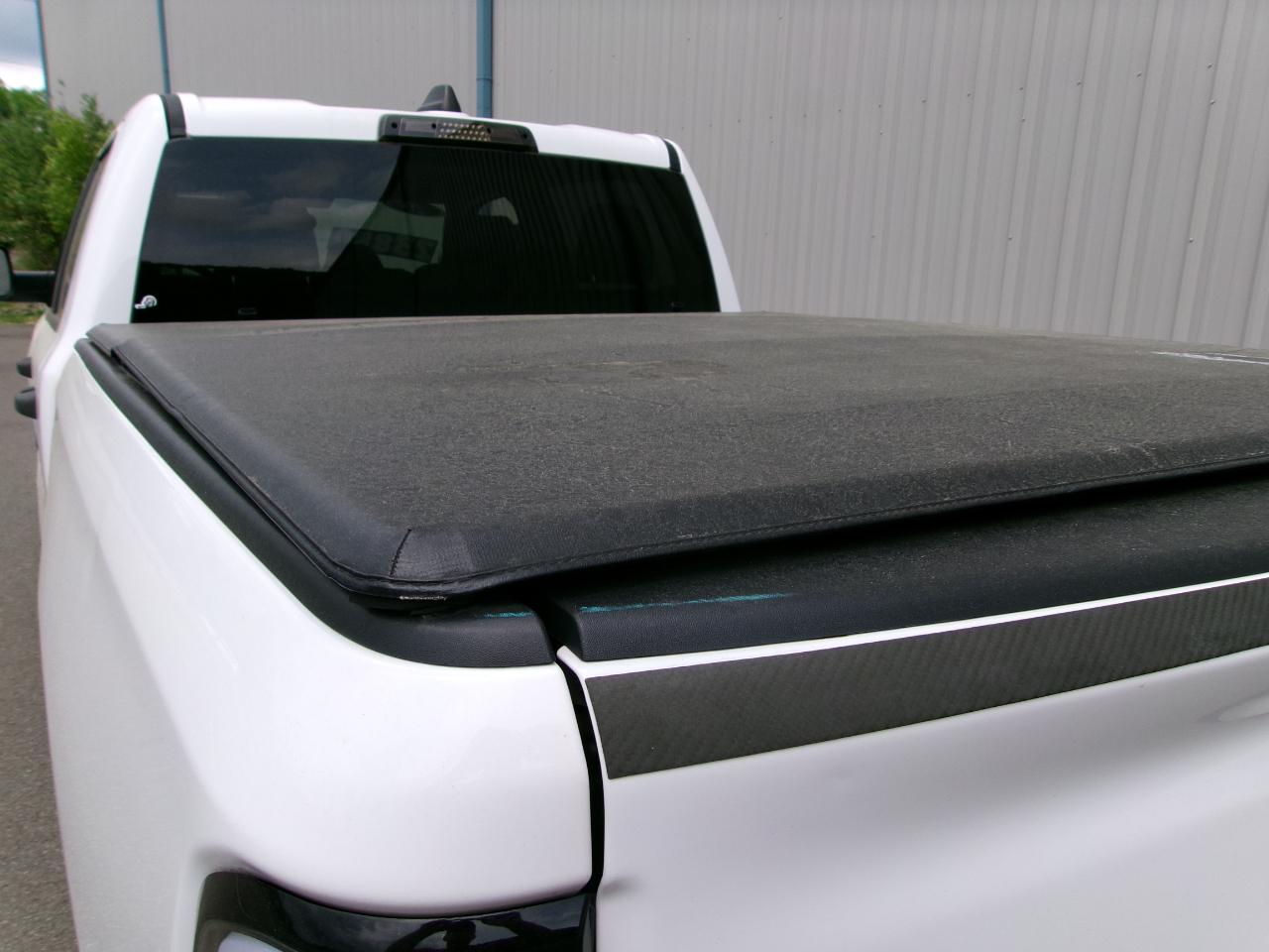 RAM 1500 Tradesman 4x4 Crew Cab 6'4" Box 2020