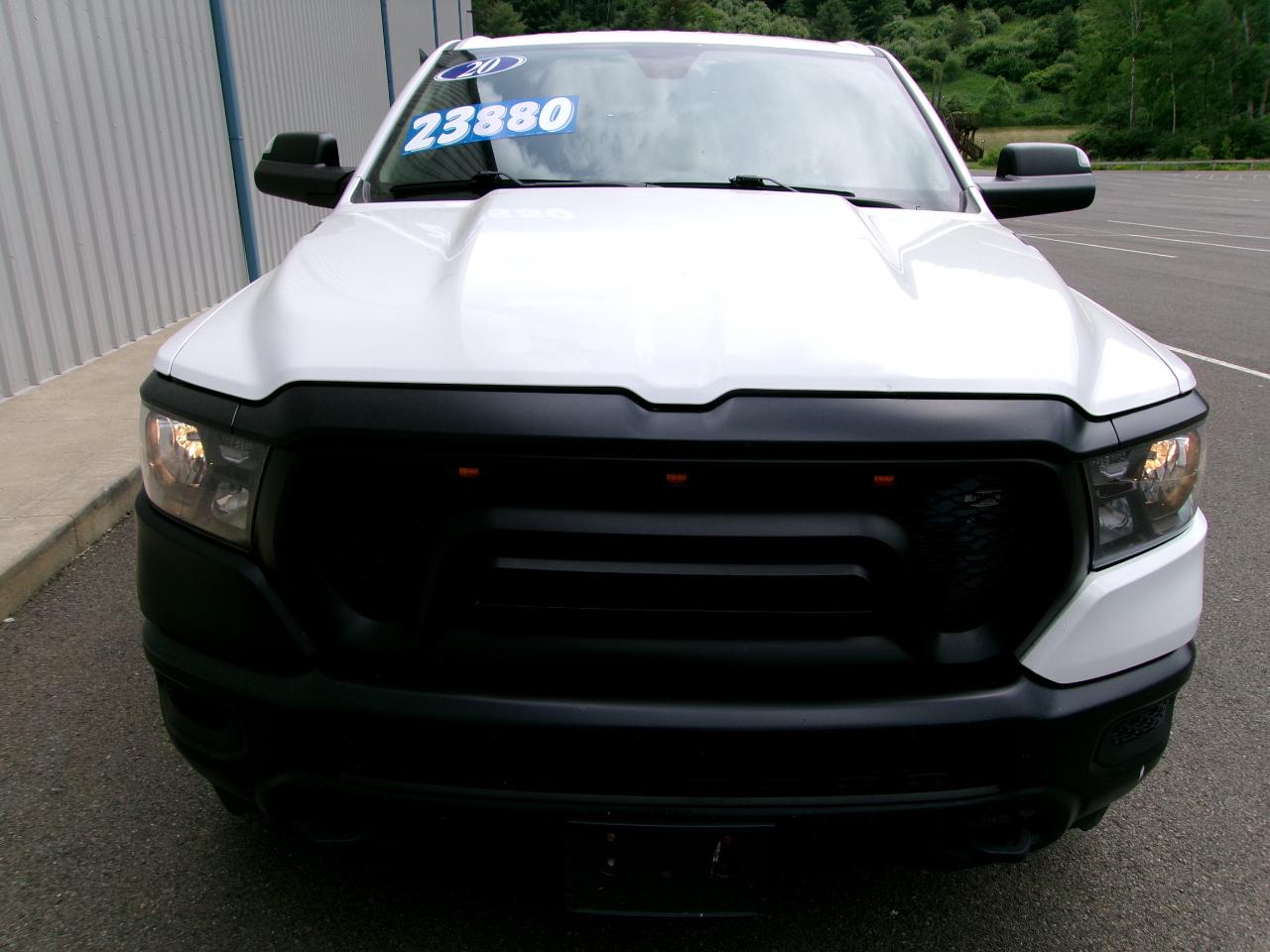 RAM 1500 Tradesman 4x4 Crew Cab 6'4" Box 2020